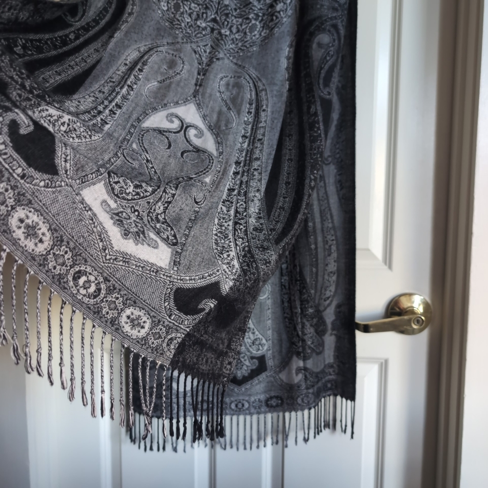 Black and white paisley pashmina style wrap scarf